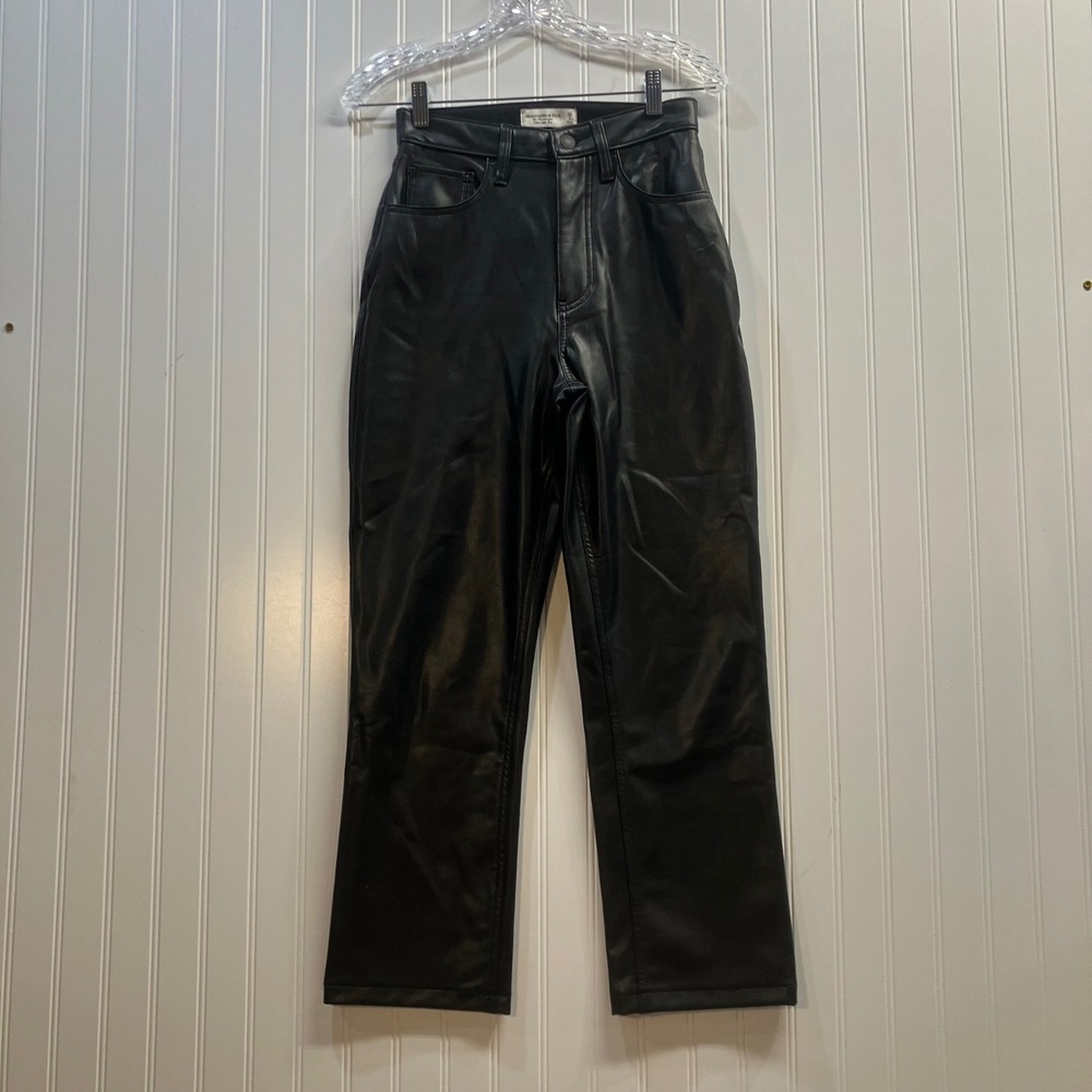 Abercrombie & Fitch Curve Love 90s Straight Ultra High Rise Black Leather 26 2